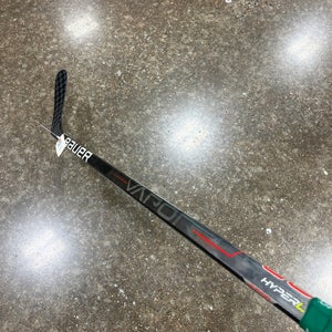 Youth Bauer Vapor Hyperlite Hockey Stick Left Hand P92 (Used)