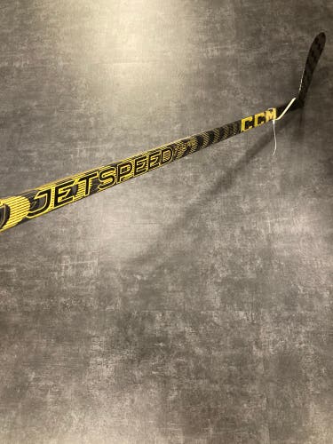 Intermediate CCM JetSpeed FT5 Pro Hockey Stick Left Hand P28 (Used)