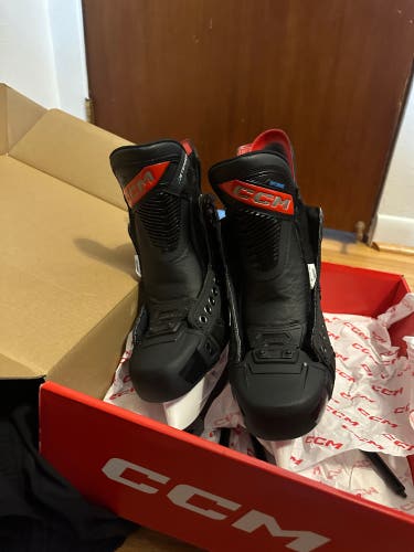 CCM JetSpeed FT6 Pro Hockey Skates Regular Width 6.5 (New)