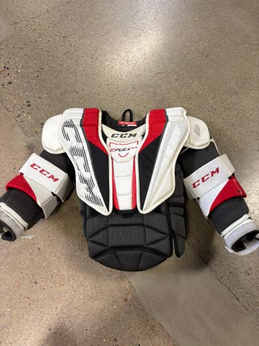 Junior Large/Extra Large CCM EFLEX 5.5 Goalie Chest Protector (Used)
