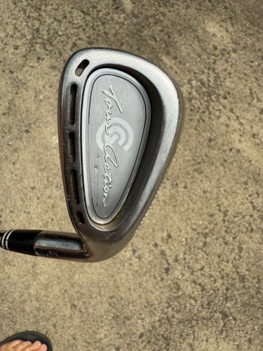 Men's Cleveland Tour Action Right Handed Iron Set Regular Flex (9 Clubs) #3 - #9, PW, GW (Used)