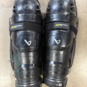 Intermediate Bauer Supreme M5 Pro Shin Pads 13" (Used)