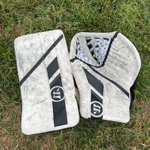 White Junior Warrior Ritual G5 Goalie Glove & Blocker Regular