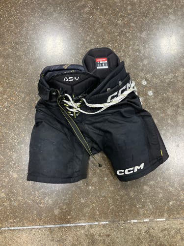 Black Junior Medium CCM Tacks AS-V Hockey Pants (Used)
