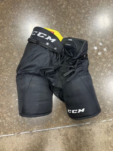 Black Senior Large CCM Tacks 9550 Hockey Pants (Used)