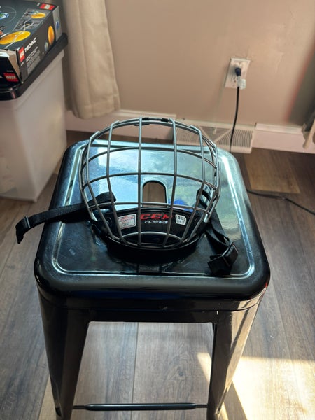 Small CCM FitLite FL40 Full Cage (Used)