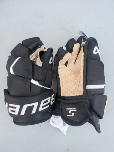 Bauer Supreme M5 Pro Gloves 12" (New)