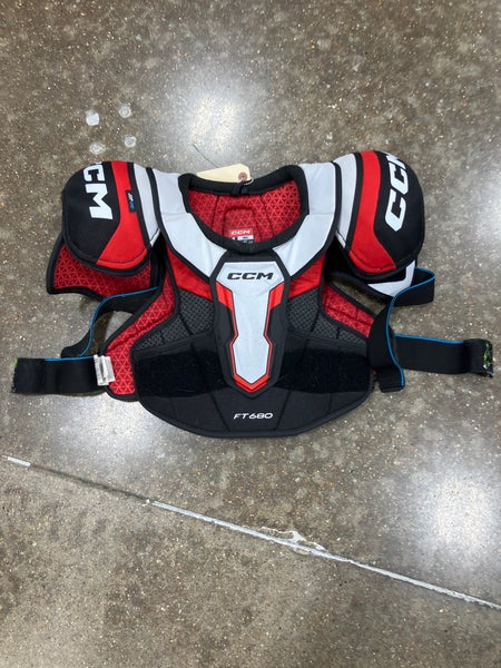 Small Senior CCM Jetspeed FT680 Shoulder Pads (Used)