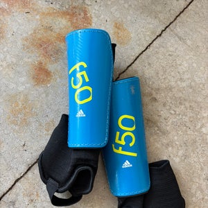 Unisex Large Adidas Shin Guards (New)