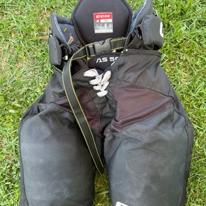 Junior Small CCM Tacks AS 580 Hockey Pants (Used)