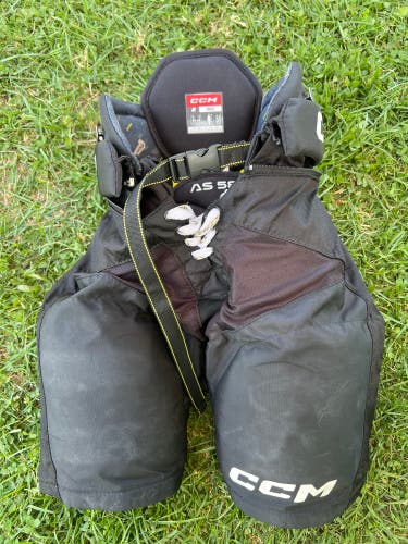 Junior Small CCM Tacks AS 580 Hockey Pants (Used)