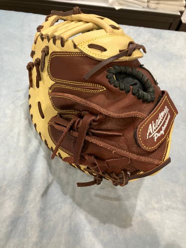 Brown Akadema AEA 65 RH Catcher's Softball Glove 34" (New)