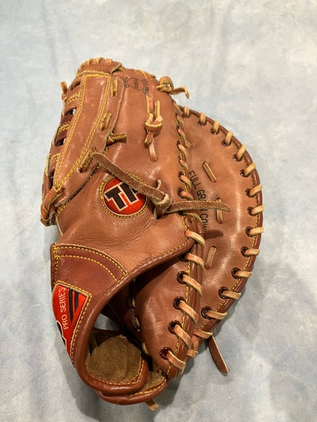 TP B109 First Baseman Mitt 13"