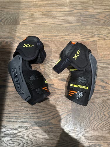 Senior Small CCM Elbow Pads (Used)