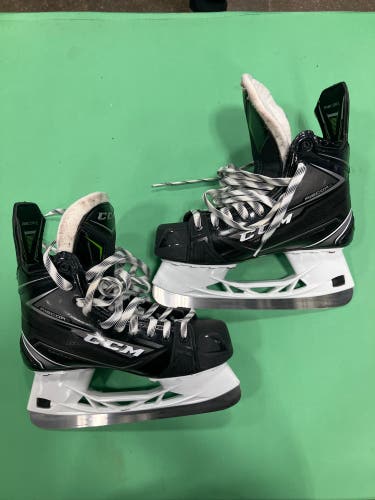 Senior CCM RibCor 78K Hockey Skates Regular Width 7.5 (Used)
