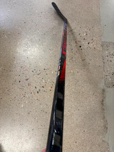 Youth CCM Jetspeed FT7 Pro Hockey Stick Left Hand | P29 30 Flex (Used)