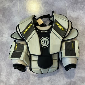 Junior Large Warrior RX3E+ Goalie Chest Protector (Used)