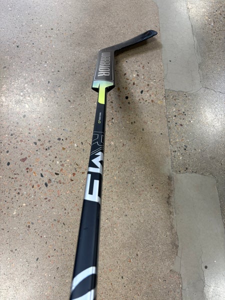 Junior Warrior Ritual M3 Pro Goalie Stick Full Right 22" Paddle W32 (Used)