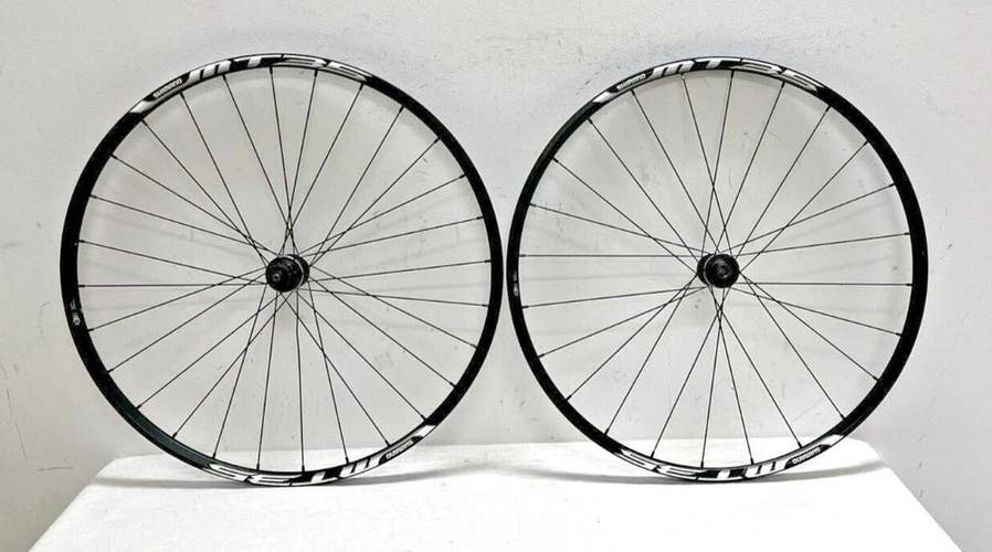 Shimano WH-MT35 24-Spoke Aluminum Center Lock Disc 29er Mtn Bike Wheelset NEW