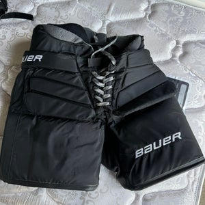 Intermediate Medium 2023 Bauer Elite Hockey Goalie Pants (Used)