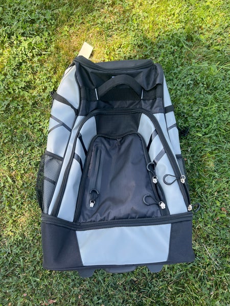 New Black Marucci Convoy Roller Bag