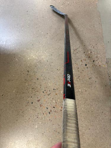 Intermediate Bauer Vapor 3X Pro Hockey Stick Left Hand | P88 65 Flex (Used)