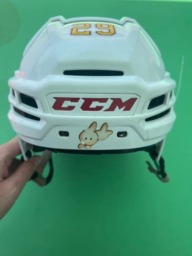 White Medium CCM Super Tacks X Helmet