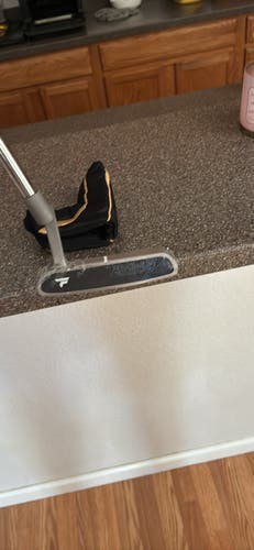Black 2024 Top Flite Blade Left Hand Putter 35" (New)