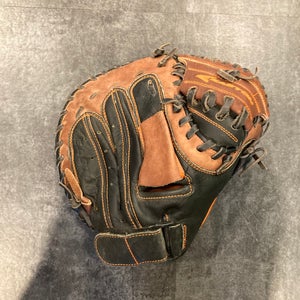 Easton Mako RH Catcher's Baseball Glove 31" (Used)