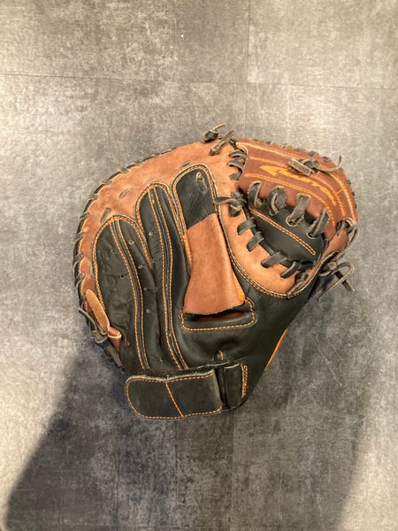 Easton Mako RH Catcher's Baseball Glove 31" (Used)