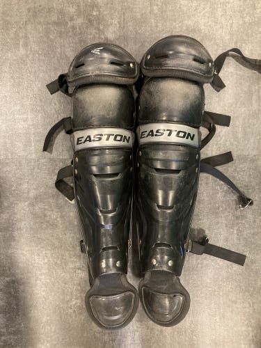 Youth Large Easton Gametime Catcher's Leg Guard (Used)
