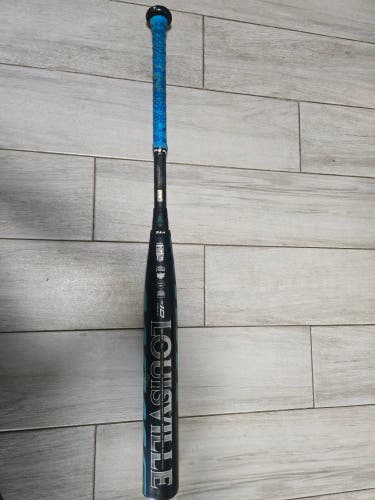 Louisville Slugger Kryo Composite Bat (-10) 22 oz 32" (Used)