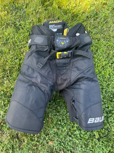 Black Junior Large Bauer Supreme Mach Hockey Pants