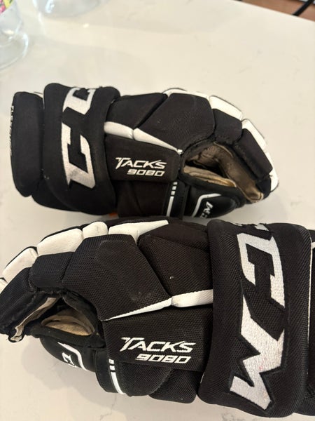 CCM Tacks 9080 Gloves 12" (Used)
