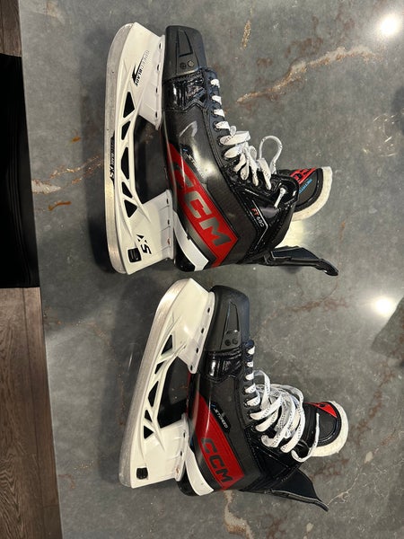 CCM Jetspeed FT680 Hockey Skates Wide Width 10.5 (Used)