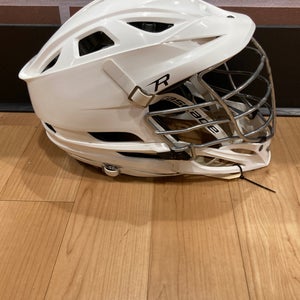 Used White Cascade R Helmet