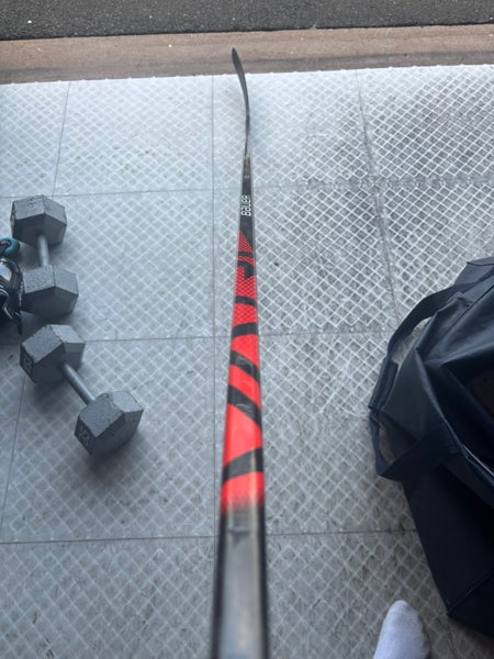 Senior Bauer Vapor FlyLite Right Handed Hockey Stick P88 Pro Stock (Used literally once) (brand new)