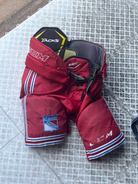 Junior Large CCM Tacks 65c Connecticut Junior Rangers Hockey Pants (Used)
