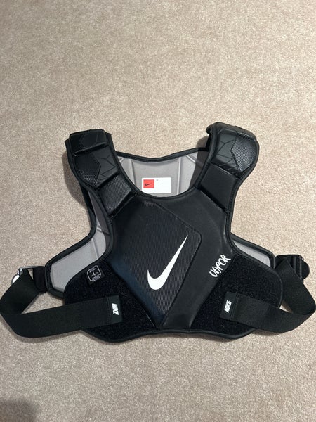 Medium Adult Nike Vapor Shoulder Pads (Used)