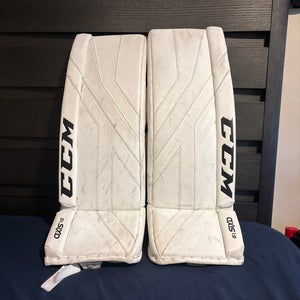 33" CCM Axis 1.9 Goalie Leg Pads (Used)