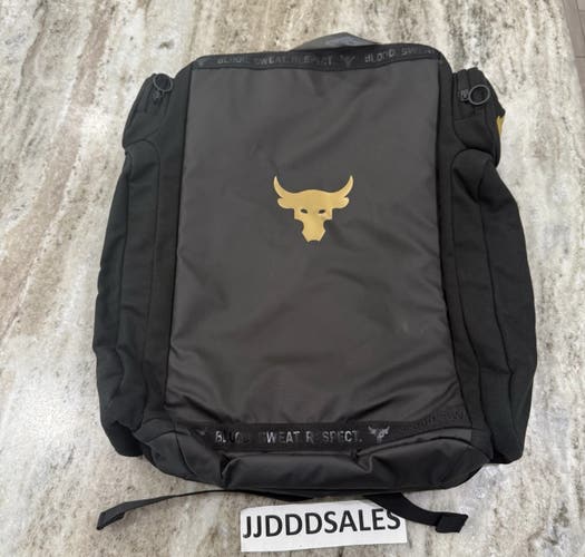 UNDER ARMOUR PROJECT ROCK 39L DUFFEL BACKPACK BLACK GOLD 1376459-002 NWT $130

New with tags

Water-