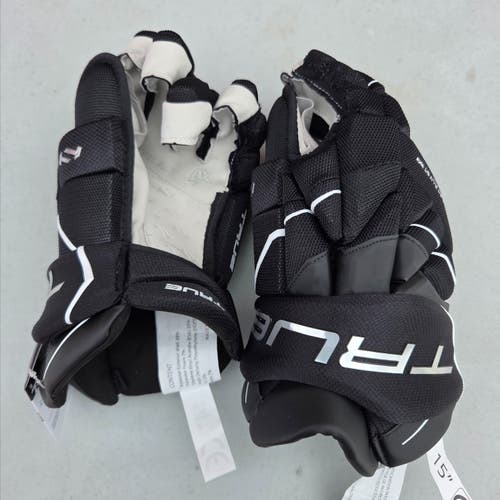 True Catalyst 9X3 Gloves 14" (New)