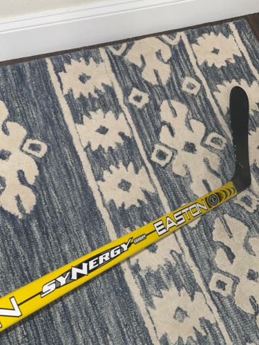 Senior Bauer Synergy Left Hand Hockey Stick P92 (Used)