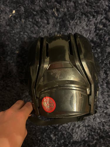 Small Bauer Re-Akt 150 Helmet (Used)