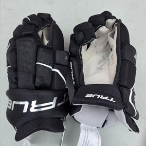 True Catalyst 7X3 Gloves 13" (New)