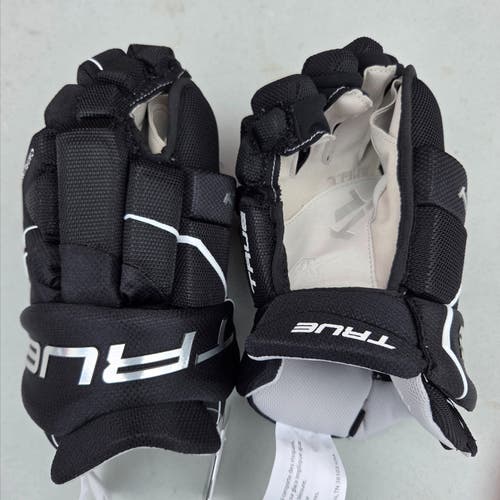 True Catalyst 7X3 Gloves 13" (New)