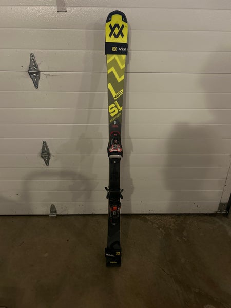 Volkl Racetiger SL 143 cm Racing Skis With Bindings Max Din 14 (Used)