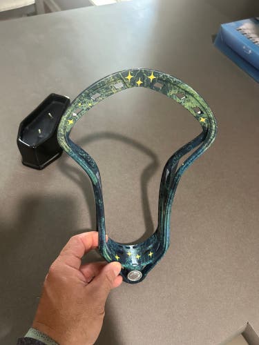 Custom Galaxy Dyed Maverik Unstrung Kinetik 3 Head (New)