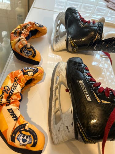 Bauer Supreme 2S Hockey Skates Size 1.5 (Used)