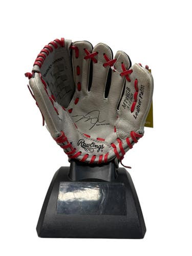 Used Rawlings MT95GB BB/SB Glove RH Throw Black And Grey 9 1/2" 11835-S000198380